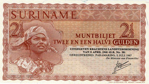 Suriname P-117b 2 1/2 Gulden 02.07.1967